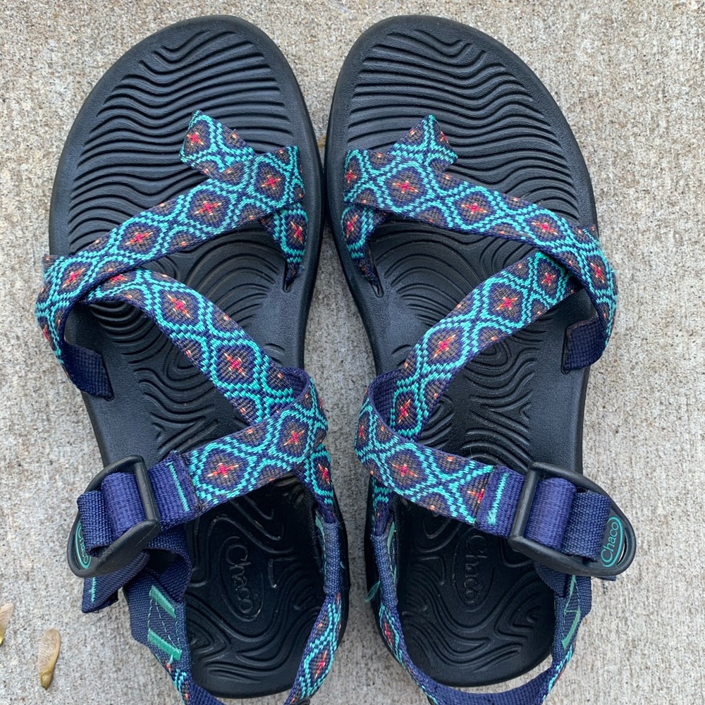 Women’s Chacos!
